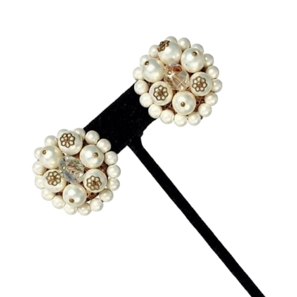 Vintage pearl bead fillagree cluster clip on earrings